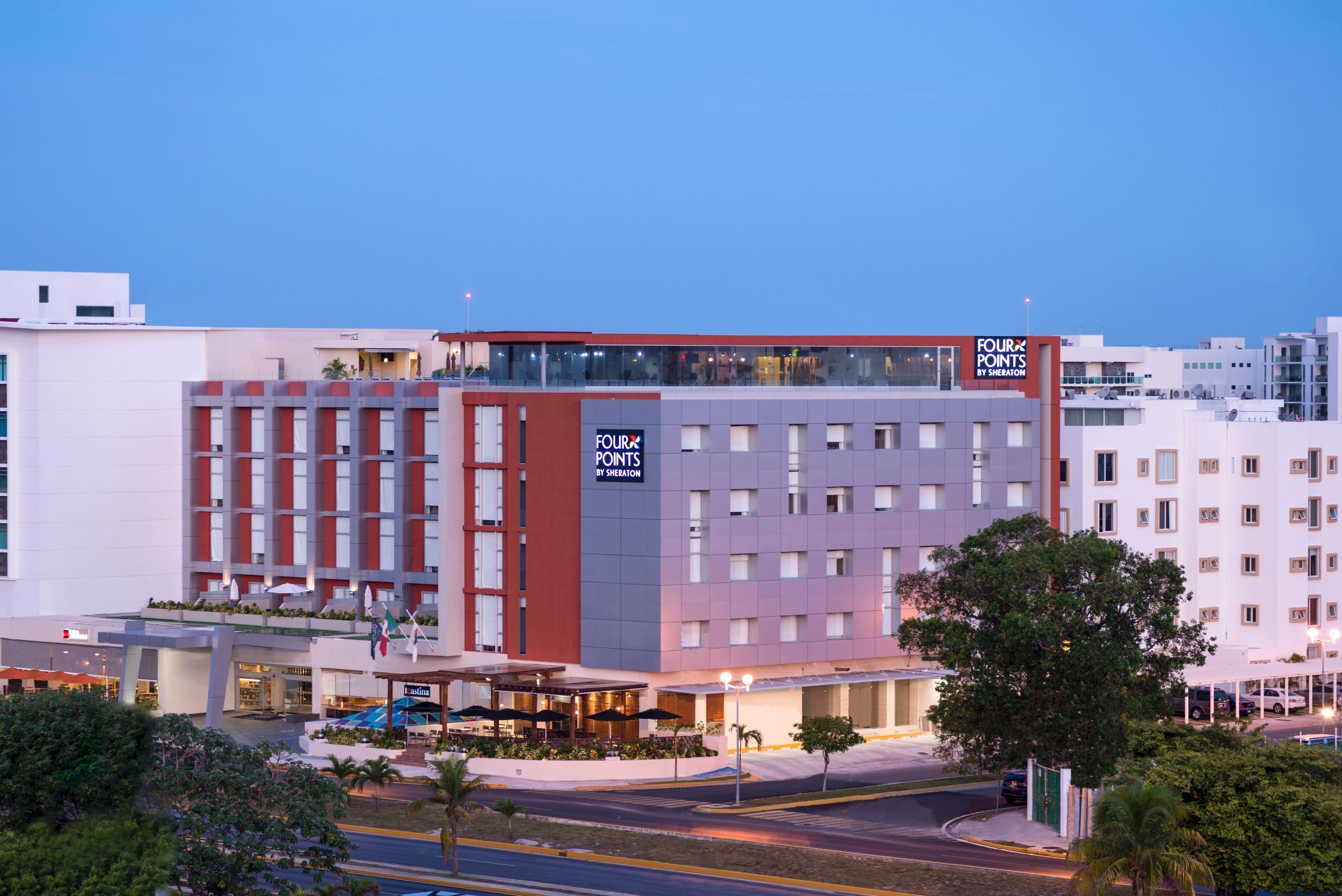 Four Points By Sheraton Cancun Centro Kültér fotó