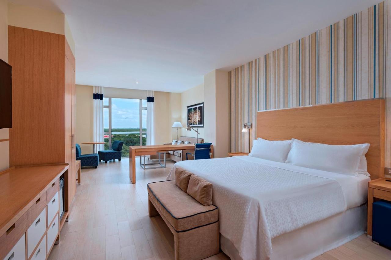 Four Points By Sheraton Cancun Centro Kültér fotó